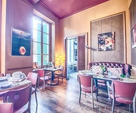 Intra Muros Historic Of Fogasses Apartman