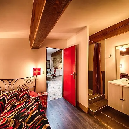 Intra Muros Historic Of Fogasses Apartman